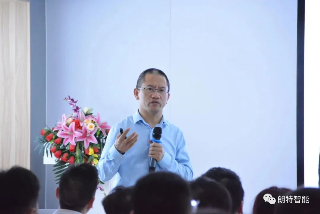 yy易游体育智能：20年筚路蓝缕，，，，，，员工幸福与客户幸福的不懈钻营